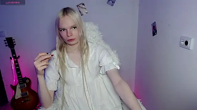 Emily Nyaffee online show from 01-15-26, 10:29