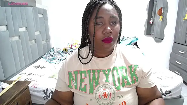 thickebonymilfF online show from 04-22-26, 04:19
