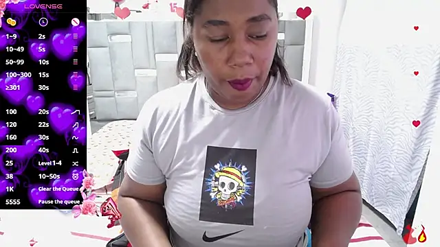 Snapshot of thickebonymilfF chatting on 09-18-25, 04:59 thickebonymilfF online show from 09-18-25, 04:59