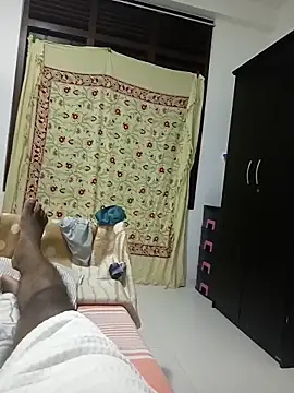 Snapshot of summasex chatting on 04-15-26, 04:22 summasex online show from 04-15-26, 04:22