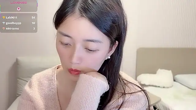 A-xena online show from 10-25-25, 03:01