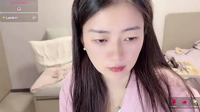 A-xena online show from 11-04-25, 02:37