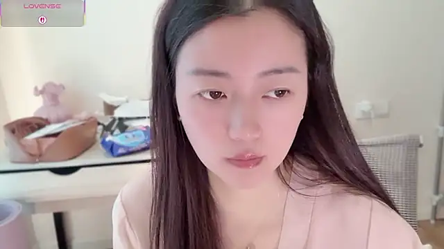 A-xena online show from 11-28-25, 02:56