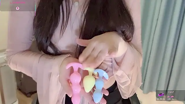 A-xena online show from 11-28-25, 03:01