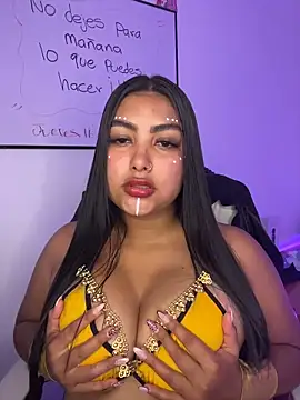 NatashaBrown12 online show from 11-15-25, 09:19