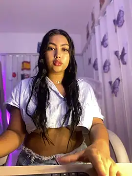 Snapshot of NatashaBrown12 chatting on 06-25-26, 02:55 NatashaBrown12 online show from 06-25-26, 02:55