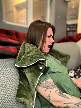 LadyLena1 online show from 12-17-25, 12:15