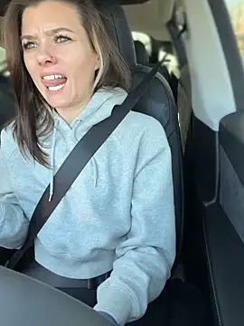 LadyLena1 online show from 10-29-25, 06:18