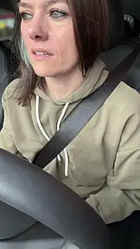 Snapshot of LadyLena1 chatting on 03-01-26, 12:43 LadyLena1 online show from 03-01-26, 12:43