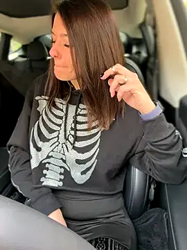 LadyLena1 online show from 10-09-25, 06:08