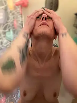 LadyLena1 online show from 10-01-25, 10:35