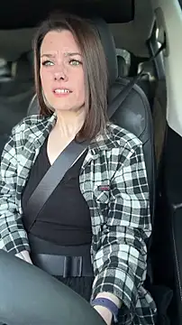 Snapshot of LadyLena1 chatting on 02-03-26, 12:32 LadyLena1 online show from 02-03-26, 12:32