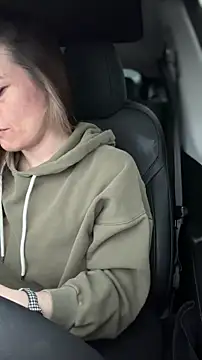 Snapshot of LadyLena1 chatting on 02-08-26, 12:41 LadyLena1 online show from 02-08-26, 12:41