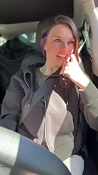 LadyLena1 online show from 06-14-26, 06:09