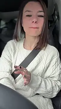 Snapshot of LadyLena1 chatting on 02-22-26, 07:15 LadyLena1 online show from 02-22-26, 07:15