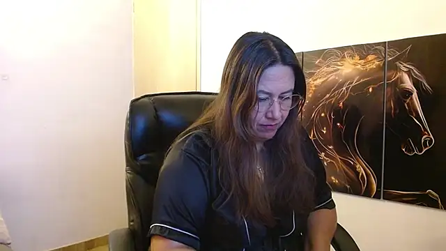 amalia brunette online show from 04-05-26, 07:15