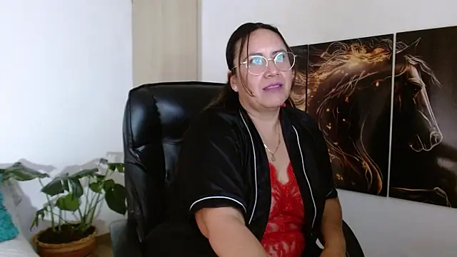 amalia brunette online show from 03-16-26, 08:22