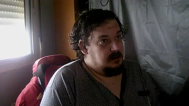 porkorossy online show from 03-06-26, 09:04