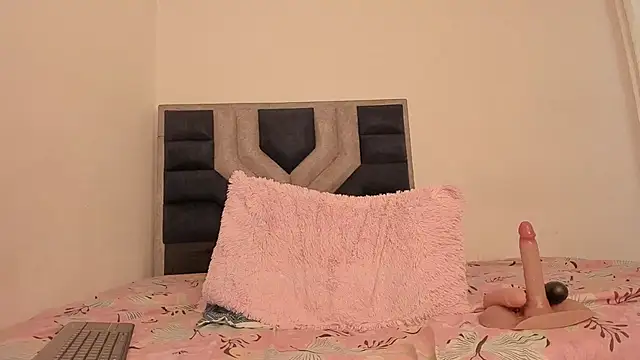 TiiffanyEvans1 online show from 02-02-26, 04:28