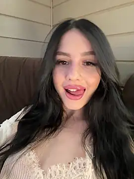 SofiaLaLight online show from 02-05-26, 01:29