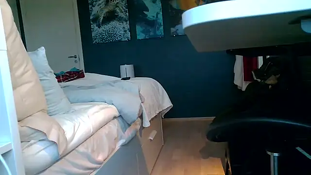 dutch-horny-daddy online show from 02-03-26, 08:08