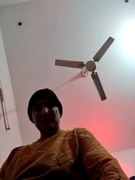 ZIMMY25 online show from 12-17-25, 07:41