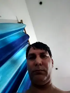 Snapshot of ZIMMY25 chatting on 10-13-25, 05:42 ZIMMY25 online show from 10-13-25, 05:42