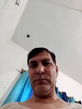 Snapshot of ZIMMY25 chatting on 09-16-25, 04:57 ZIMMY25 online show from 09-16-25, 04:57