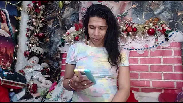 DesireDirtyTS   online show from 12-21-25, 11:45