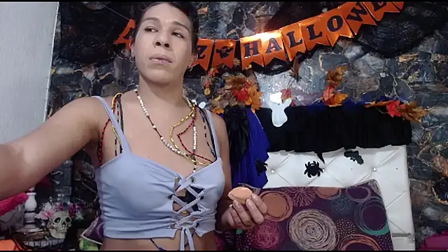 DesireDirtyTS   online show from 10-31-25, 10:27