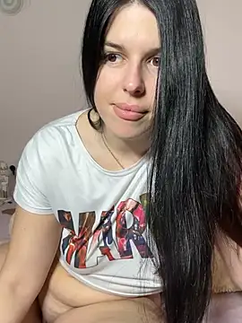 Annatrybebetter online show from 02-08-25, 09:04