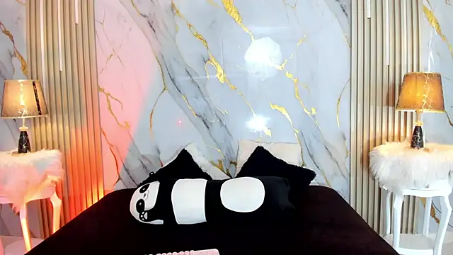 BeckyRusso online show from 11-05-25, 01:25