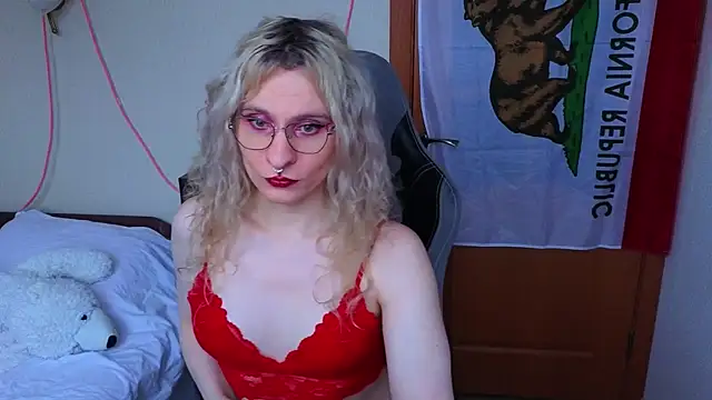 Snapshot of Lori_Myaf chatting on 03-03-26, 02:57 Lori Myaf online show from 03-03-26, 02:57