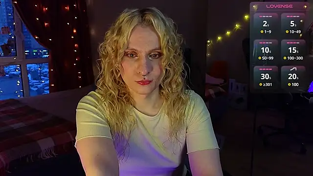 Lori Myaf online show from 03-03-25, 03:22