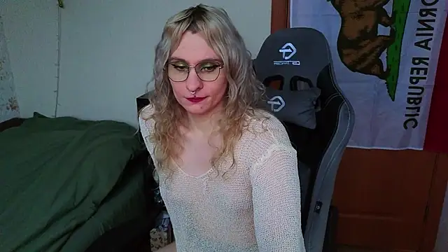 Snapshot of Lori_Myaf chatting on 02-02-26, 02:05 Lori Myaf online show from 02-02-26, 02:05