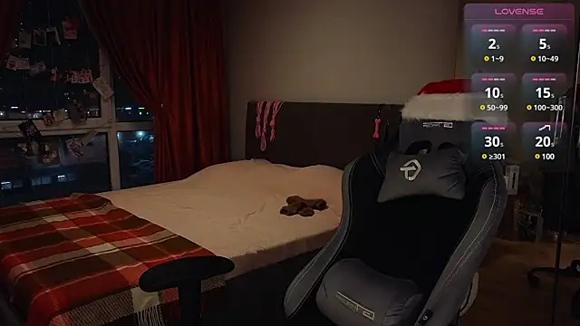 Lori Myaf online show from 01-16-25, 02:41