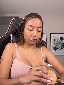 DianaHopson online show from 10-18-25, 11:12