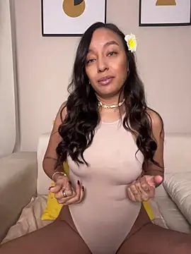 DianaHopson online show from 03-05-26, 10:45