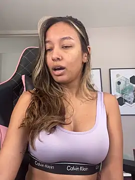 DianaHopson online show from 10-16-25, 01:41