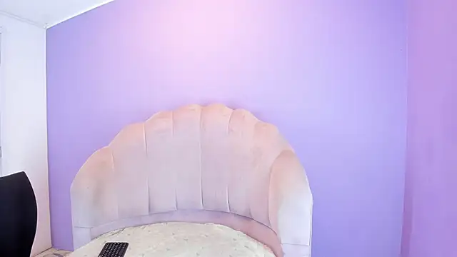 Shanelle   online show from 04-10-26, 10:17