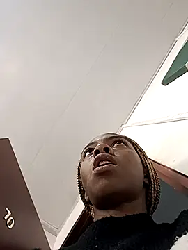 Shanelle   online show from 02-25-26, 01:44