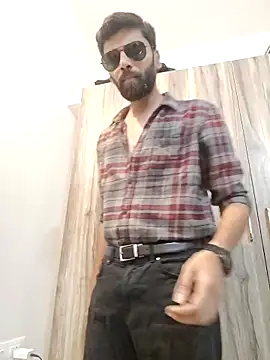 18 couple sex online show from 05-11-26, 05:43