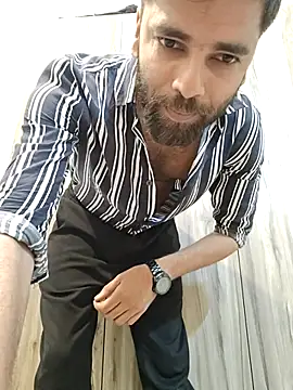 18 couple sex online show from 04-17-26, 06:22