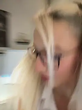 Ella Charm online show from 09-09-25, 05:55