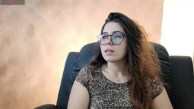 irinasweet27 online show from 12-21-25, 01:35