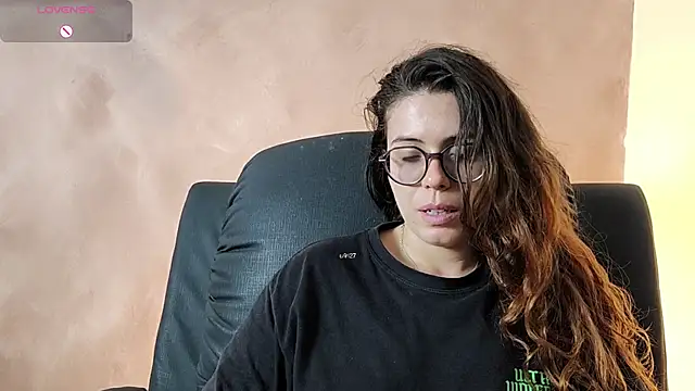 irinasweet27 online show from 12-05-25, 02:00