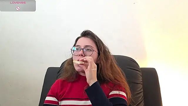 irinasweet27 online show from 09-11-25, 01:44