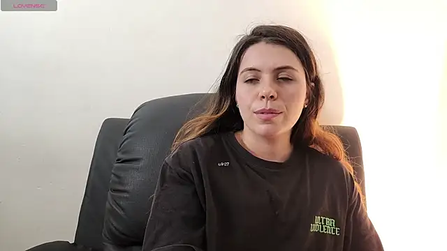 irinasweet27 online show from 10-17-25, 01:31