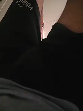 surfer fun29 online show from 12-18-25, 02:49