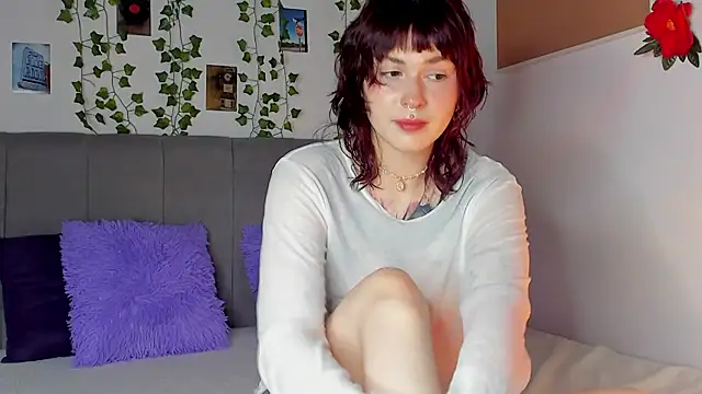 miss Lizzy online show from 11-15-25, 01:20